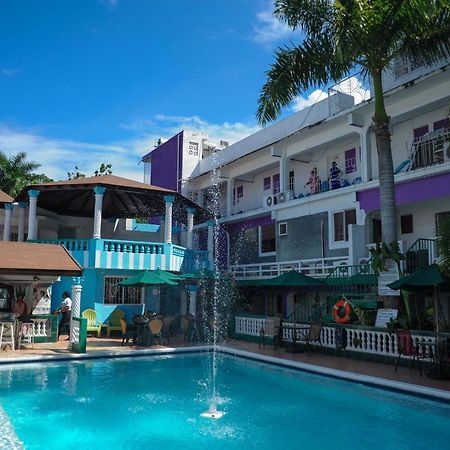 Glorianna Hotel مونتيغو باي المظهر الخارجي الصورة