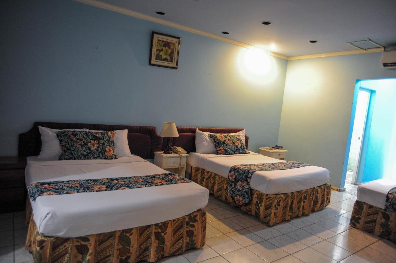Glorianna Hotel مونتيغو باي المظهر الخارجي الصورة