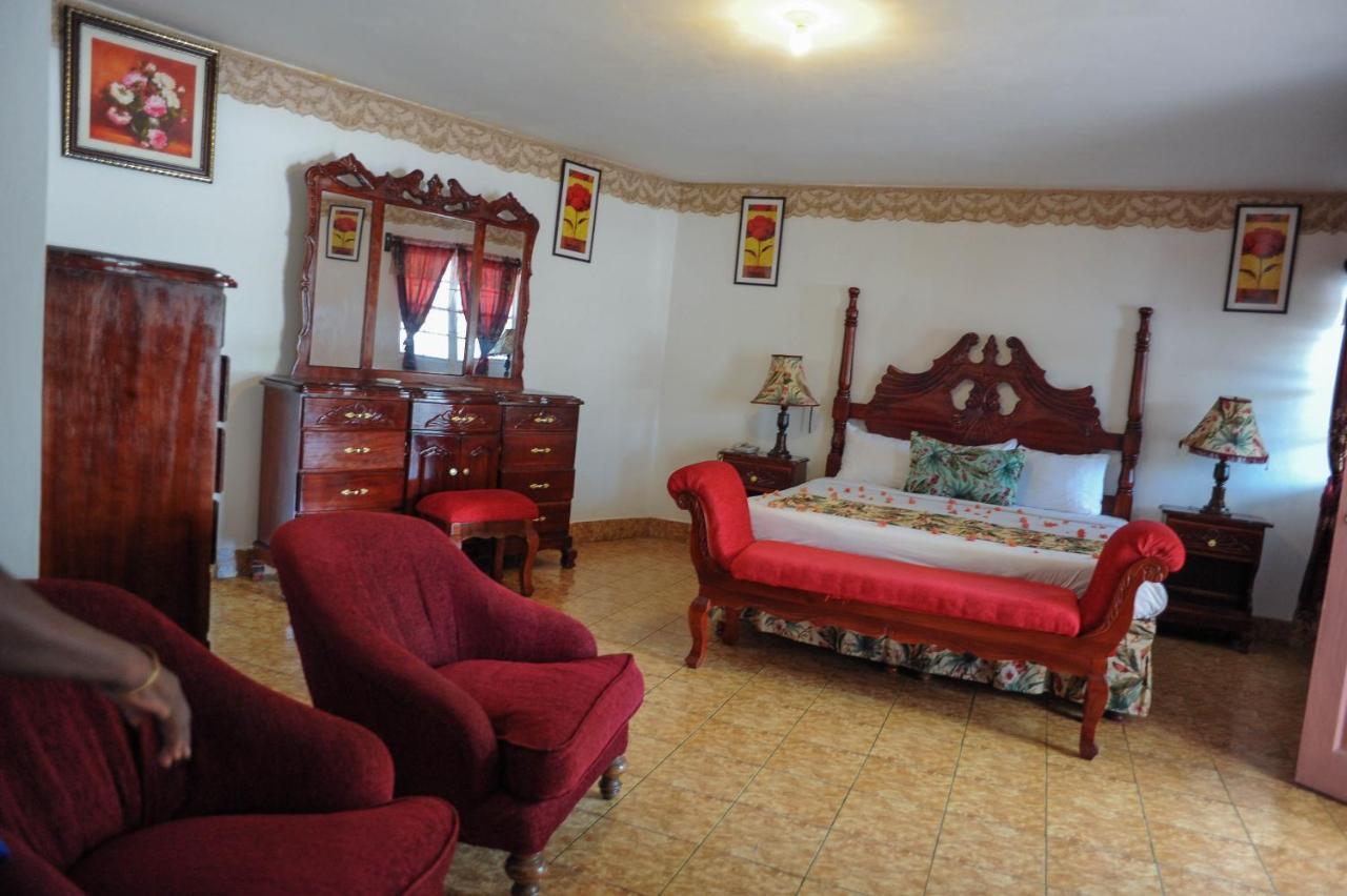 Glorianna Hotel مونتيغو باي المظهر الخارجي الصورة